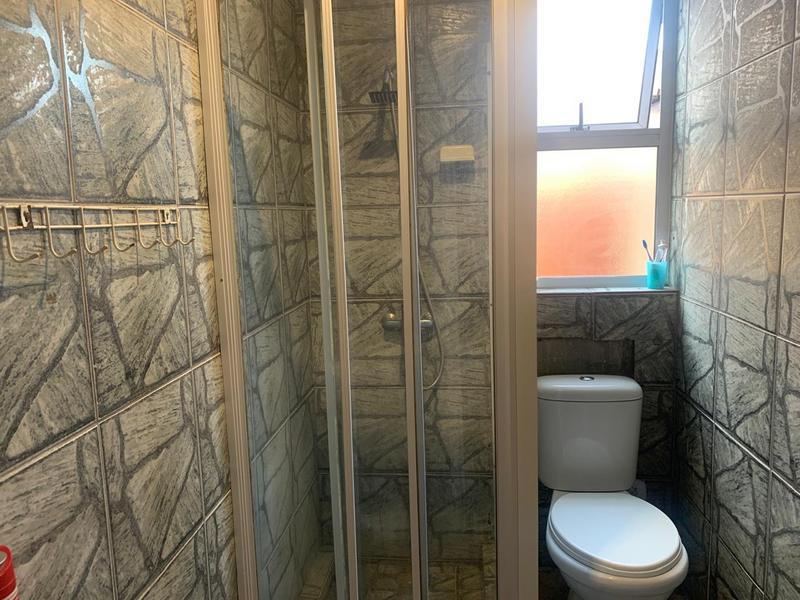 4 Bedroom Property for Sale in Eastridge Western Cape
